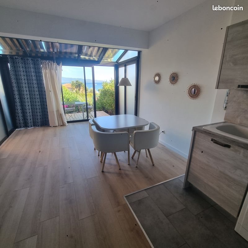 Appartement à louer, 45m², Ajaccio