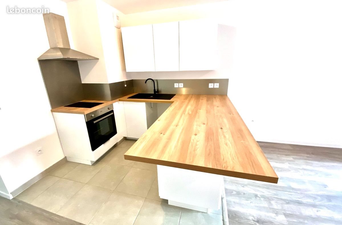 Appartement à louer, 43m², Bordeaux
