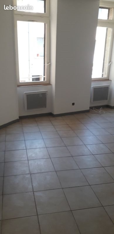 Maison à louer, 65m², Pont-Saint-Esprit