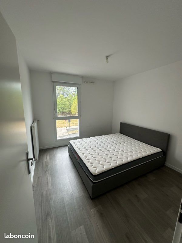 Appartement à louer, 48m², Evry