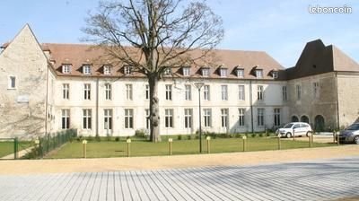 Appartement à louer, 70m², Laon