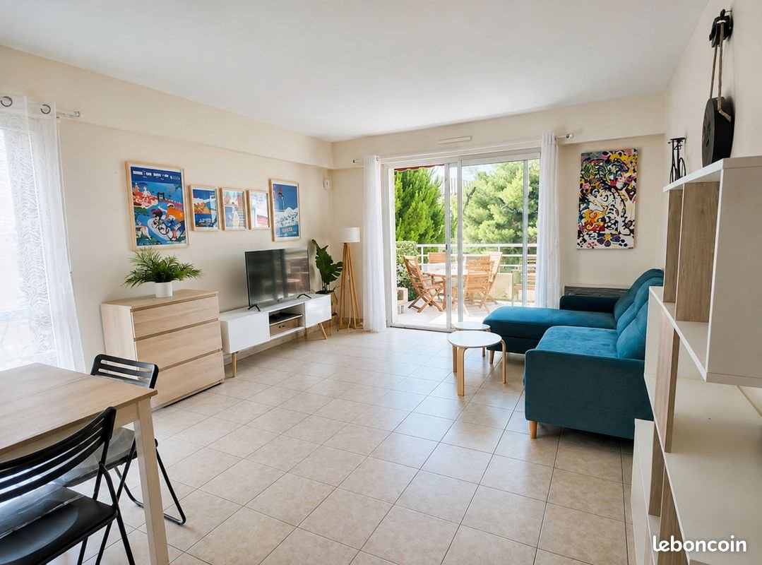 Appartement à louer, 63m², Nice