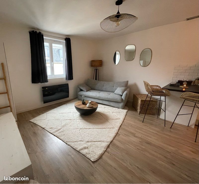 Appartement à louer, 23m², Versailles