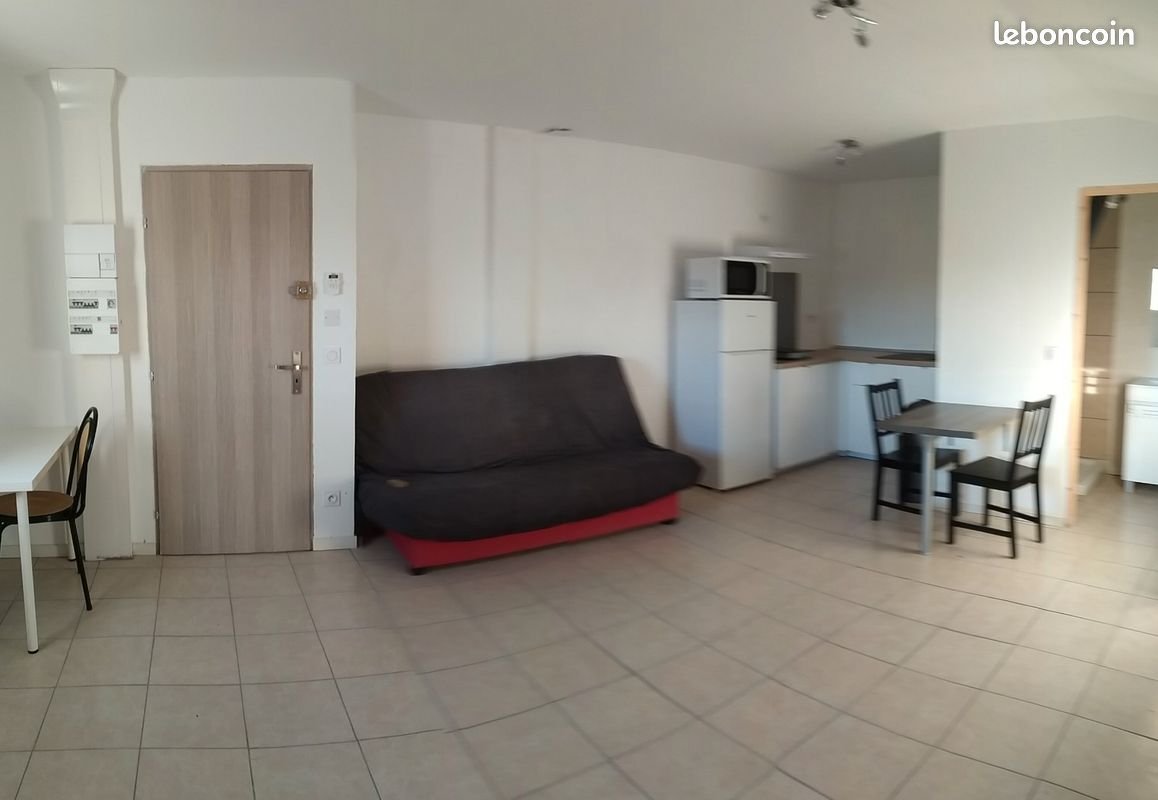 Appartement à louer, 28m², Vitrolles