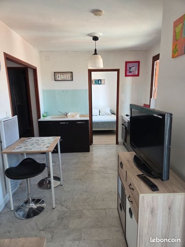 Appartement à louer, 28m², Béziers