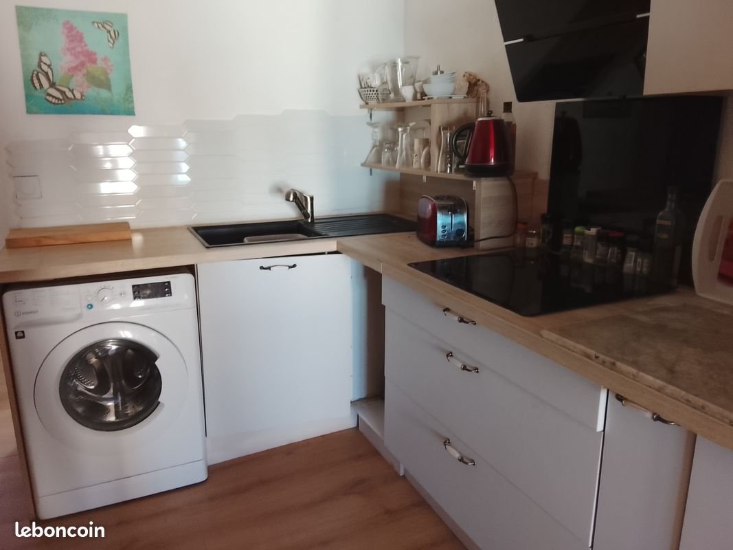 Maison à louer, 69m², Fitou