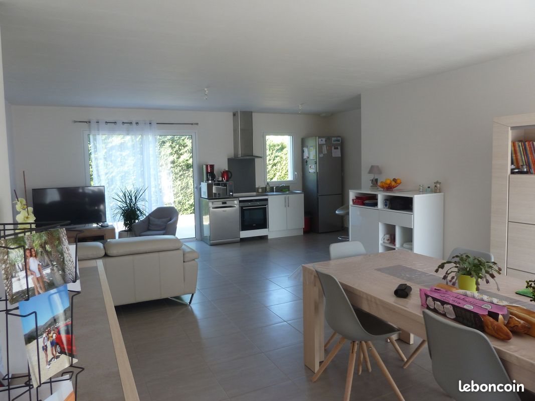Maison à louer, 91m², Liré