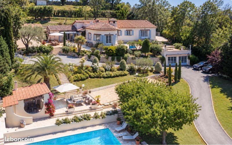 Maison à louer, 300m², Le Rouret