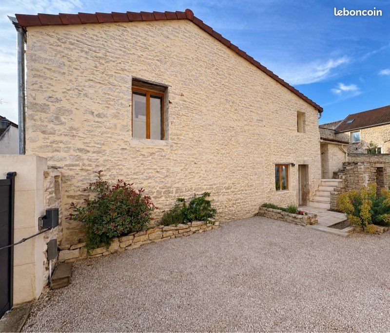 Maison à louer, 60m², Ladoix-Serrigny