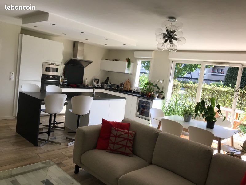 Appartement à louer, 75m², Lille