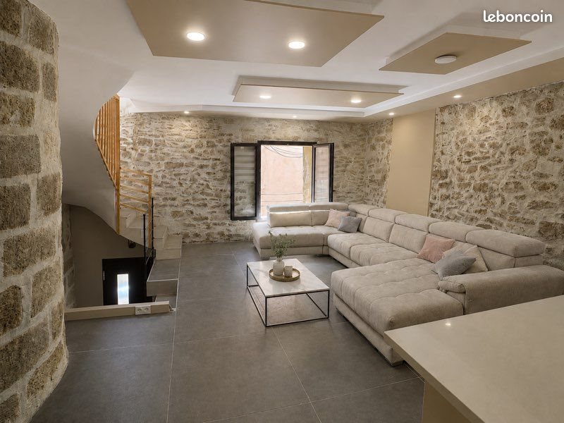 Maison à louer, 80m², Lunel