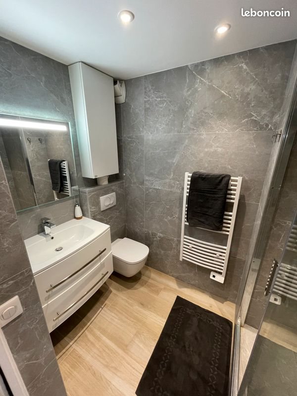 Appartement à louer, 37m², Antibes