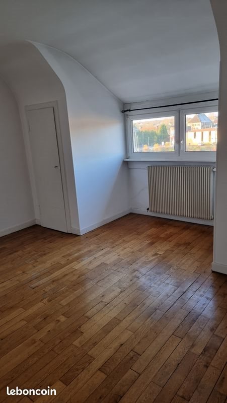Appartement à louer, 102m², Puttelange-aux-Lacs