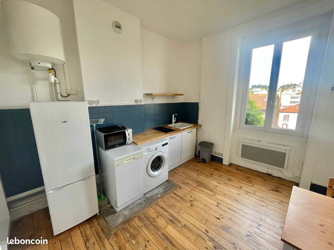 Appartement à louer, 39m², Saint-Etienne