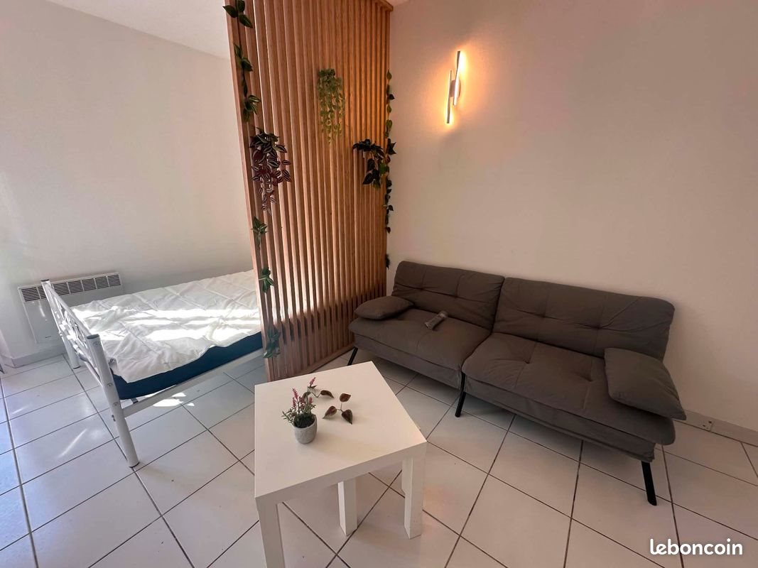 Appartement à louer, 28m², Vallauris