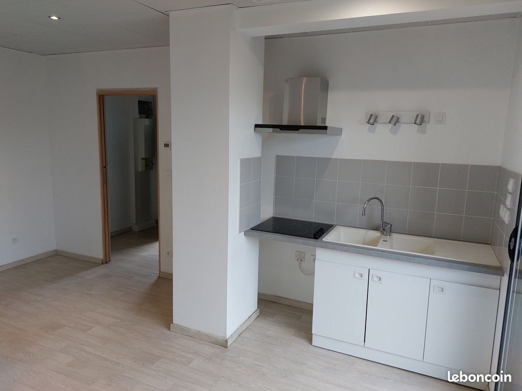 Appartement à louer, 46m², Malaunay