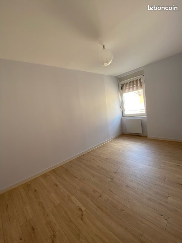 Appartement à louer, 80m², Rougemont