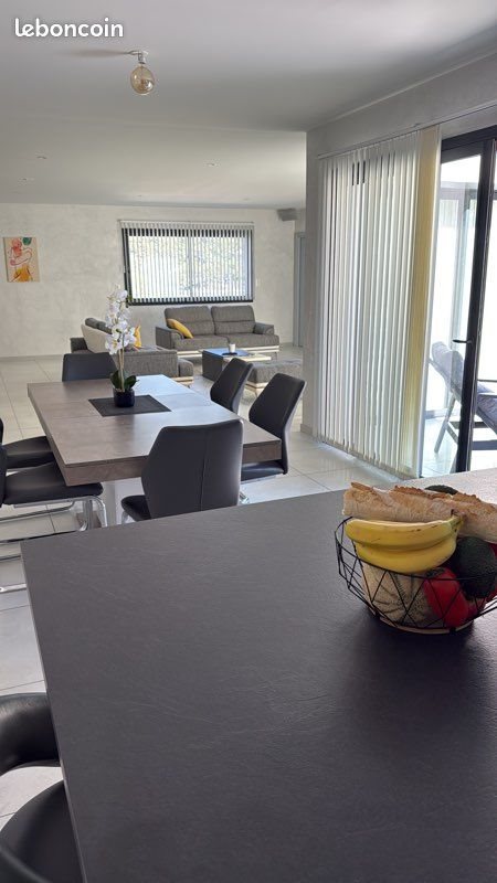 Maison à louer, 135m², Rocbaron