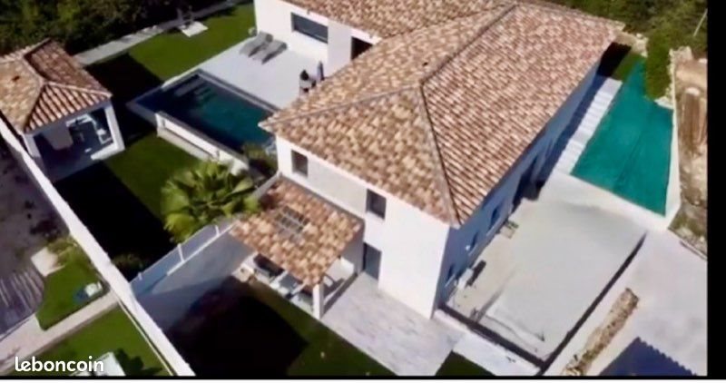 Maison à louer, 135m², Rocbaron