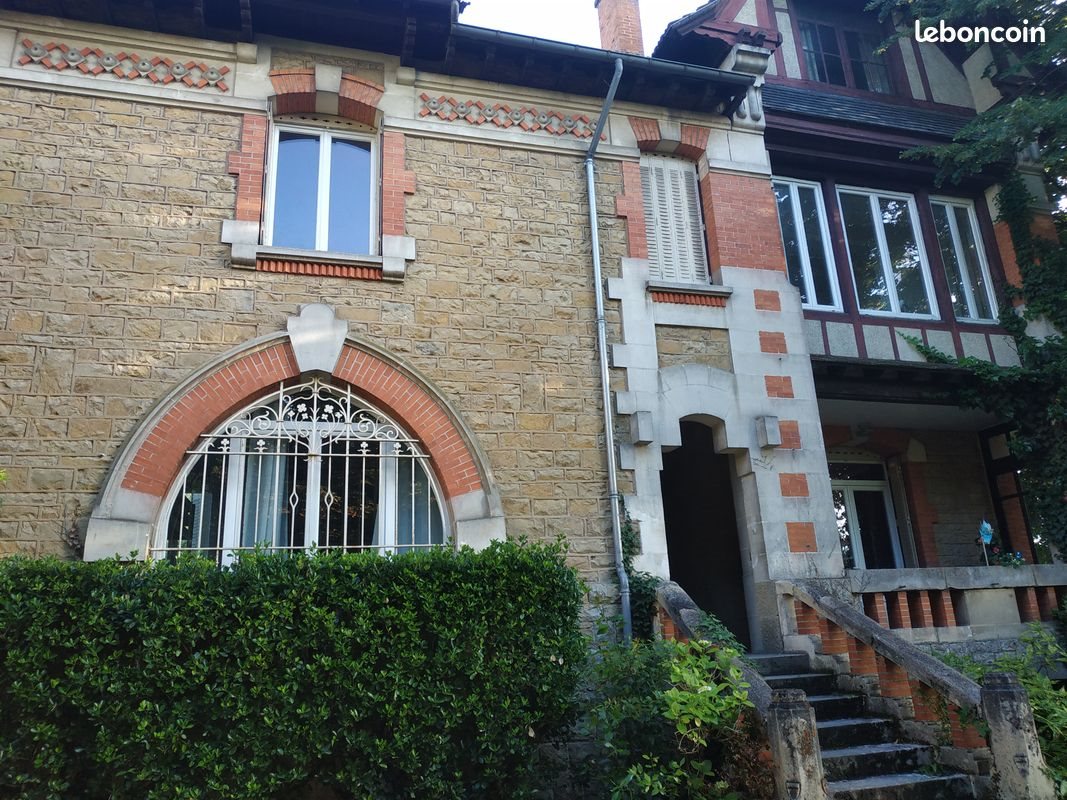 Appartement à louer, 23m², Figeac