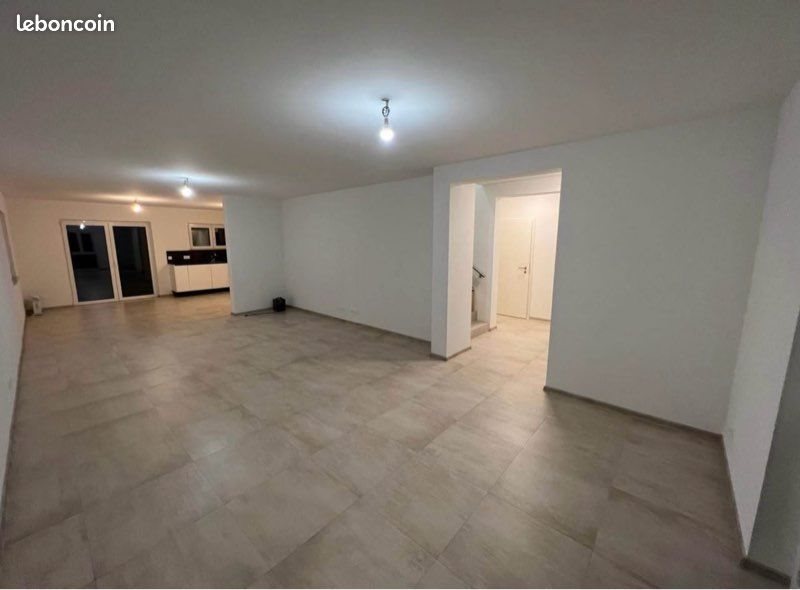 Maison à louer, 141m², Kembs