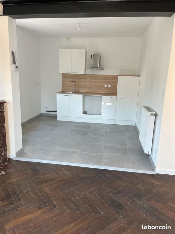 Maison à louer, 72m², Préaux