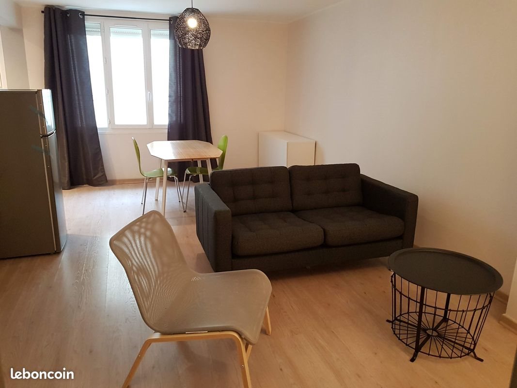 Appartement à louer, 42m², Montélimar