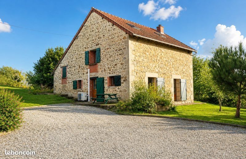 Maison à vendre, 165m², Saint-Dizier-Masbaraud