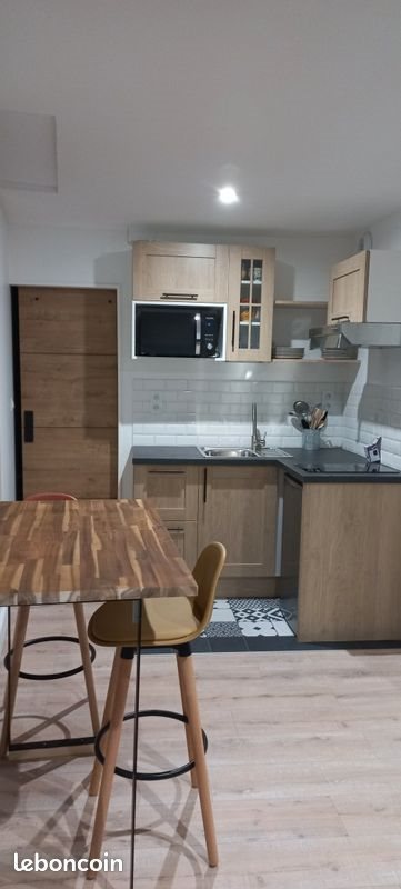 Appartement à louer, 26m², Niort