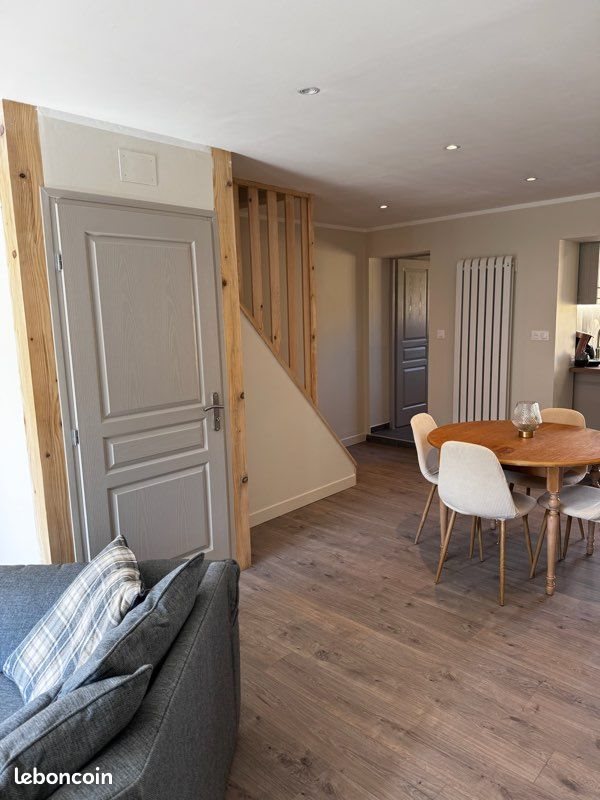 Maison à louer, 70m², Ames
