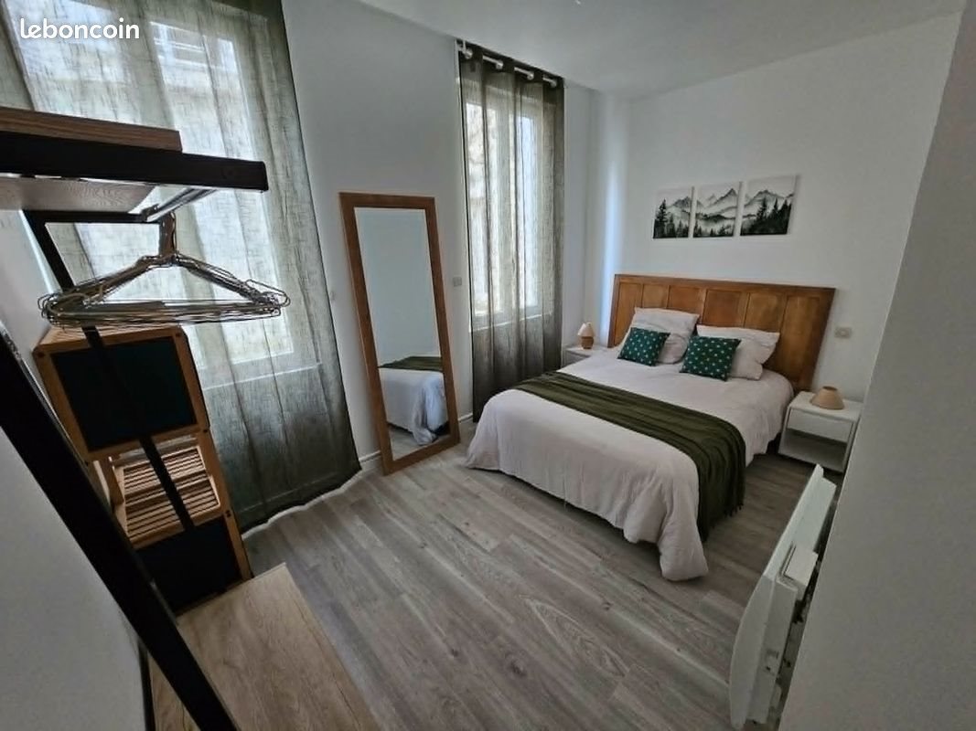 Appartement à louer, 40m², Saintes