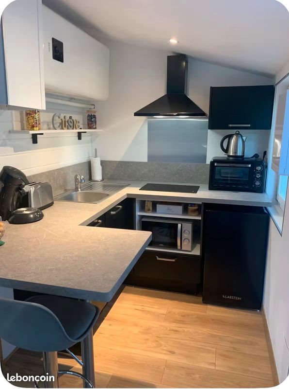 Appartement à louer, 19m², Saint-Maximin-la-Sainte-Baume