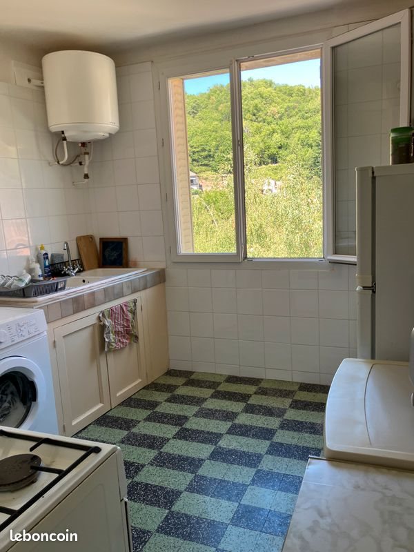 Appartement à louer, 55m², Villefort