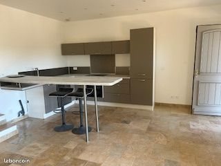 Appartement à louer, 55m², Peymeinade