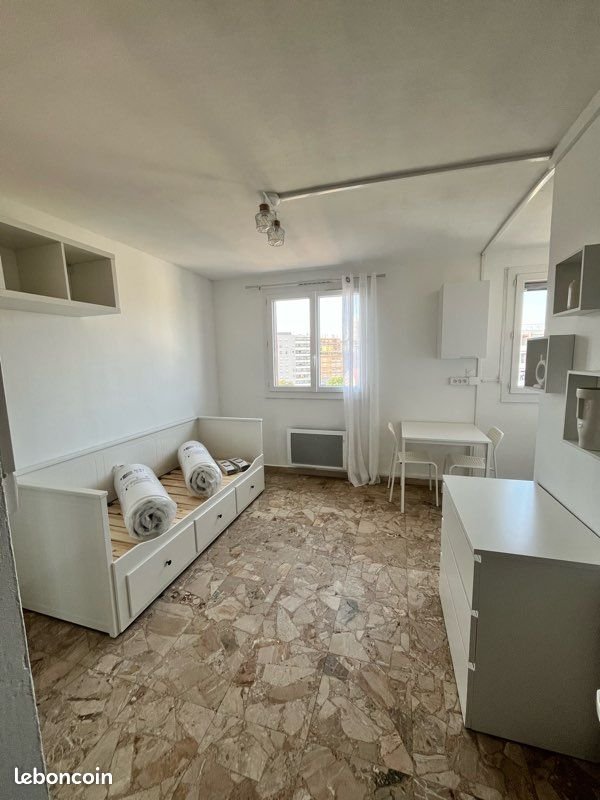 Appartement à louer, 21m², Marseille 10ème
