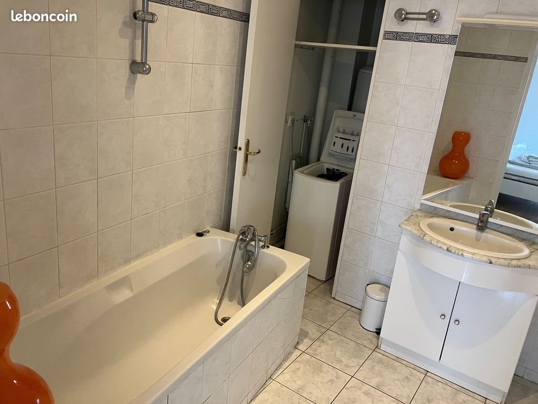 Appartement à louer, 40m², Lille