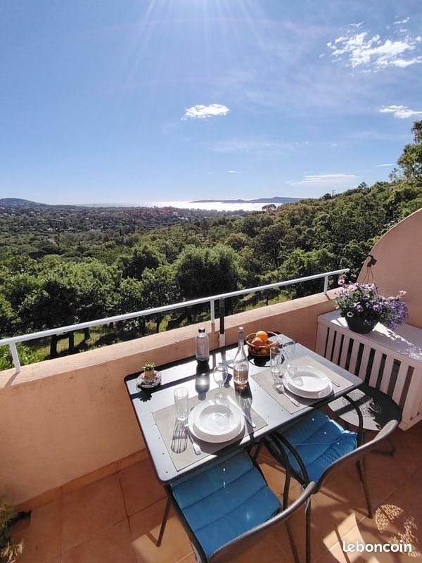 Appartement à louer, 28m², Grimaud