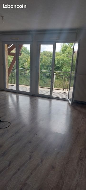 Appartement à louer, 100m², Montrond