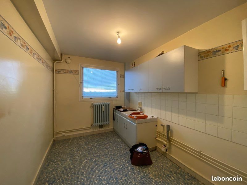 Appartement à louer, 55m², Néris-les-Bains
