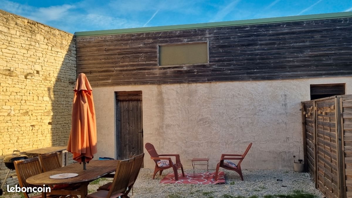 Maison à louer, 118m², Saint-Cyr-du-Doret