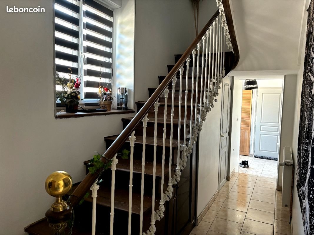 Maison à vendre, 300m², Bourbon-Lancy