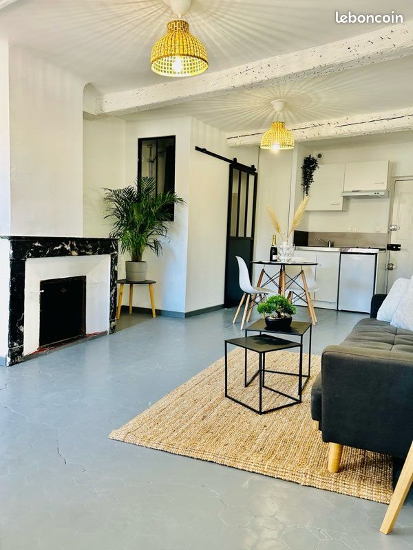 Appartement à louer, 28m², Toulon