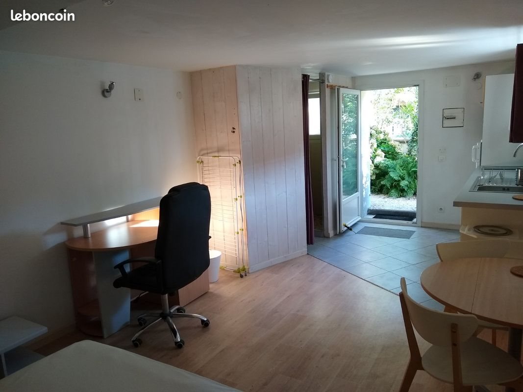 Appartement à louer, 24m², Saint-Martin-d'Hères