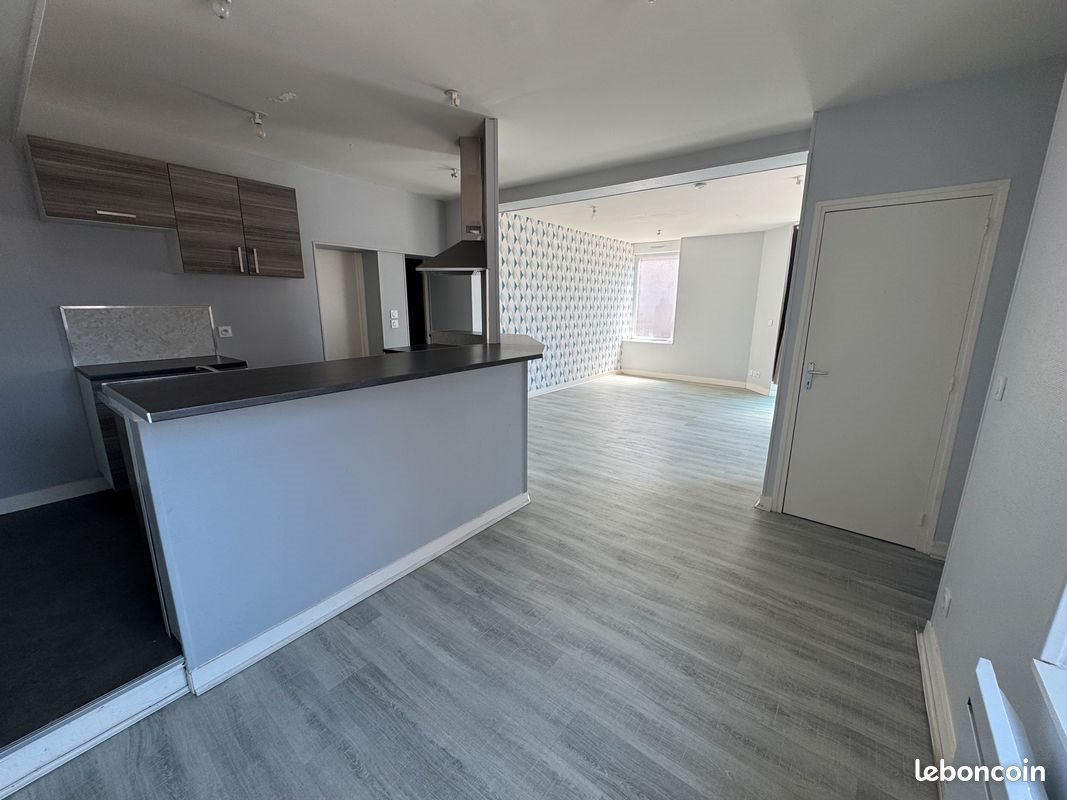 Appartement à louer, 71m², Flers