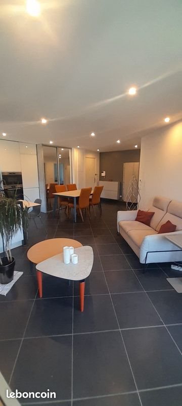 Appartement à vendre, 65m², Pégomas