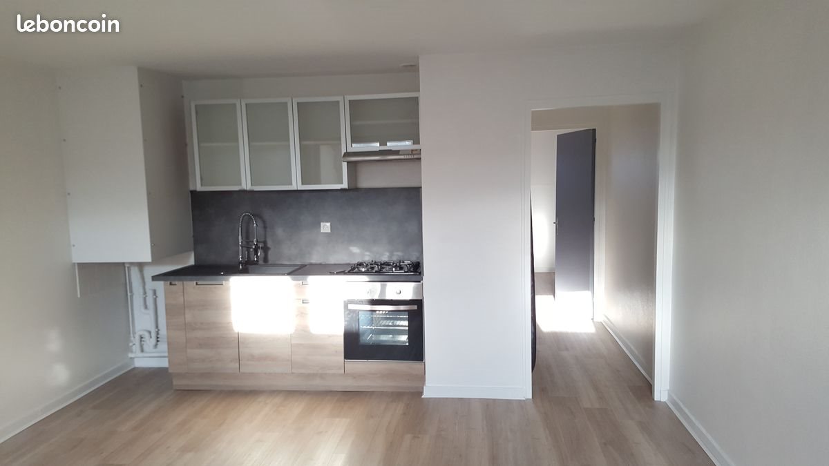 Appartement à louer, 42m², Poligny