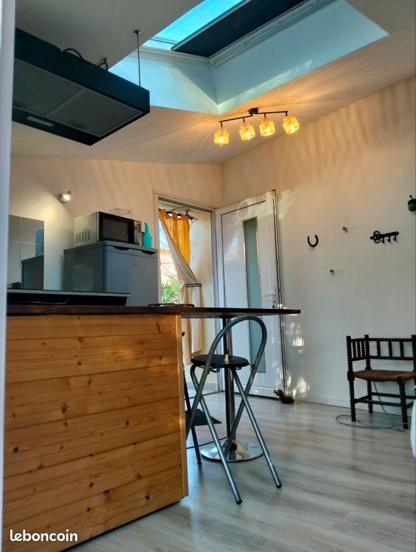 Appartement à louer, 30m², Saint-Paulet-de-Caisson