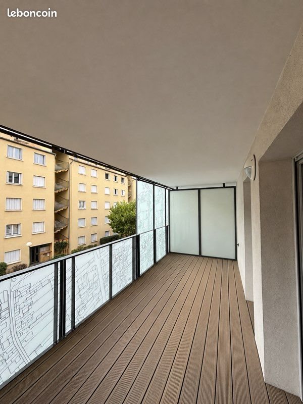 Appartement à vendre, 64m², Vénissieux