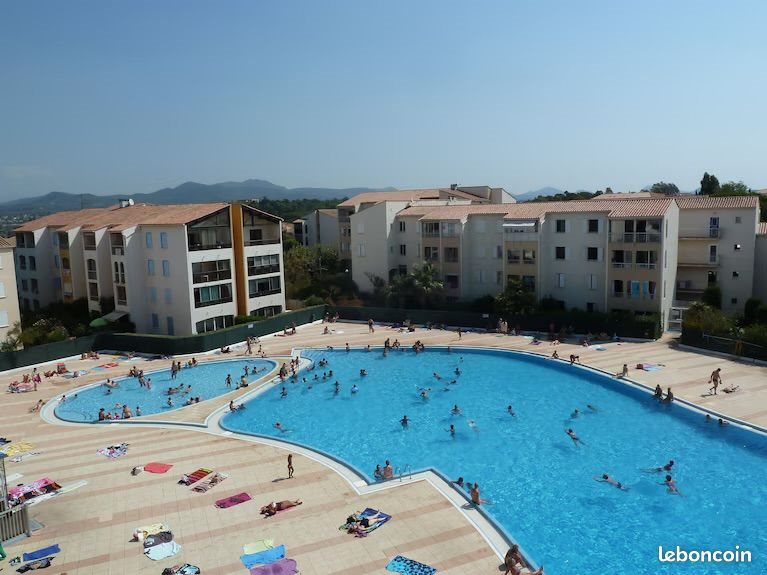 Appartement à louer, 39m², Fréjus