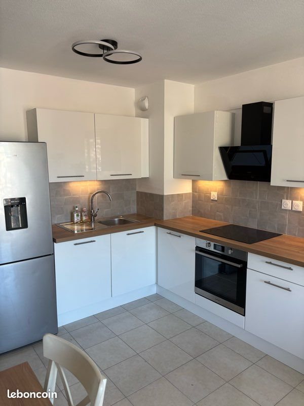 Appartement à louer, 38m², Toulon